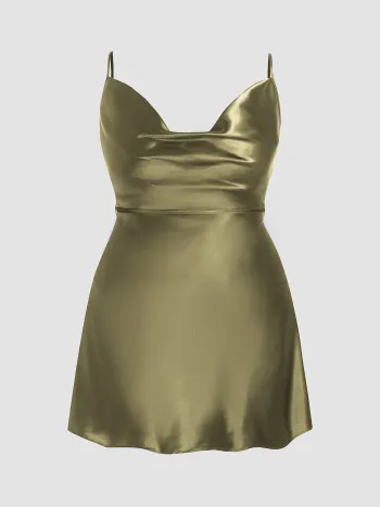 Satin Cowl Neck Cami Minikleid Kurve & Plus