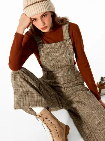 Jumpsuit mit Hahnentrittmuster und eckigem Ausschnitt und Schnalle