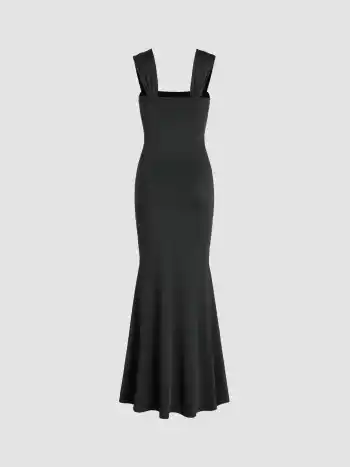 Einfarbiges geriffeltes Maxikleid mit U-Halsrand und Spitzen