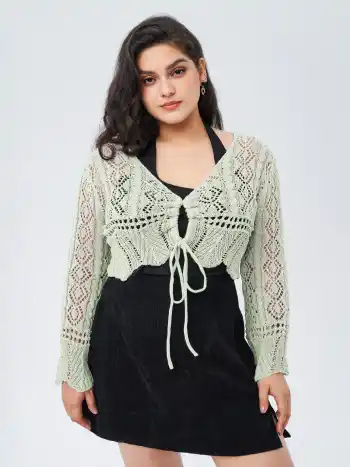 Solid Crochet Tie Front Deep V Neck Crop Top Curve & Plus