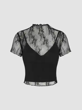 Set aus Spitzenbluse mit hohem Hals und einfarbigem Crop Cami-Top