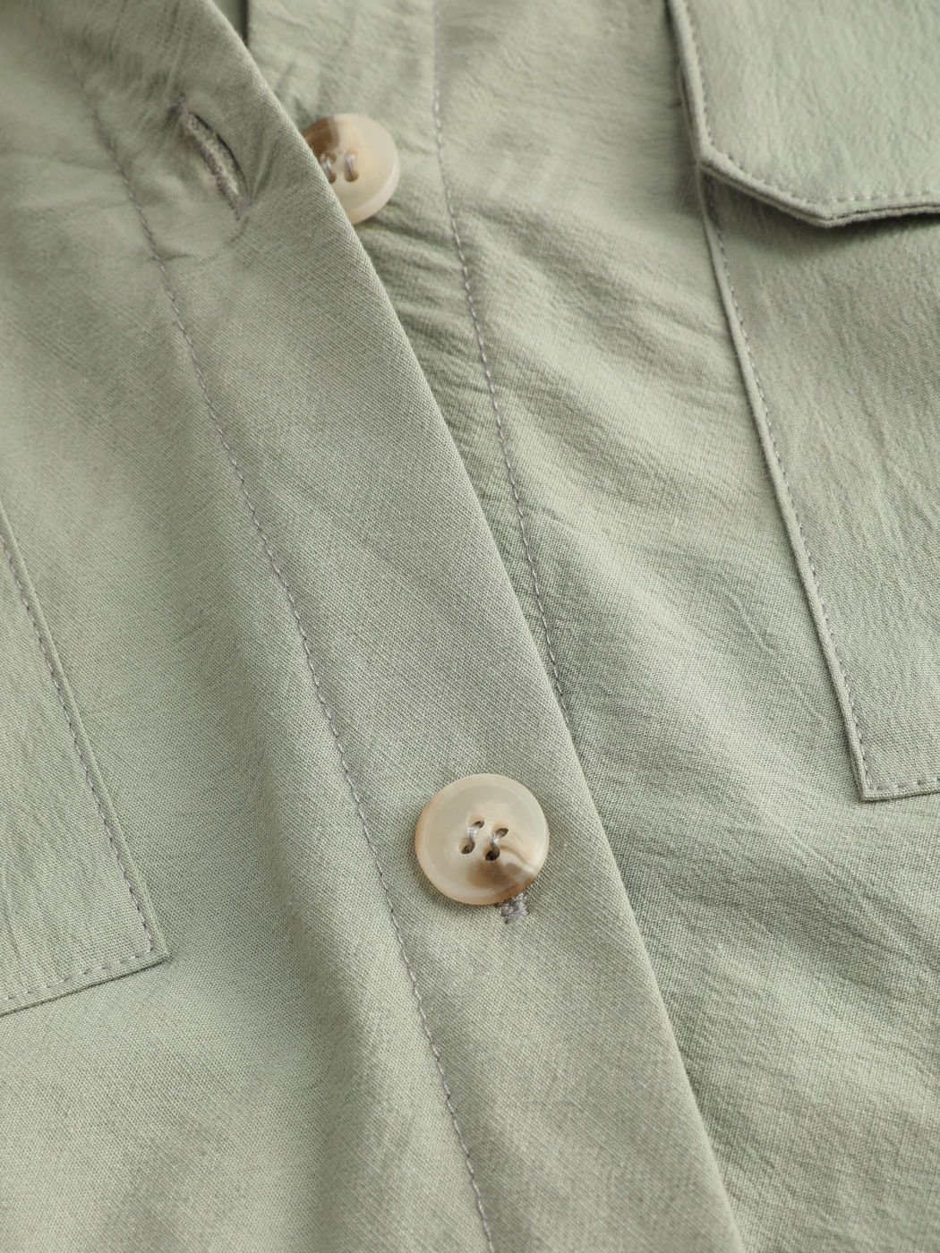 Solid Collar Button Up Crop Blouse
