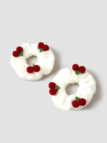 2pcs Cherry Fluffy Scrunchies