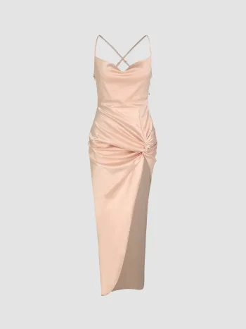 Maxikleid aus Seide mit Wasserfallausschnitt und Rüschen