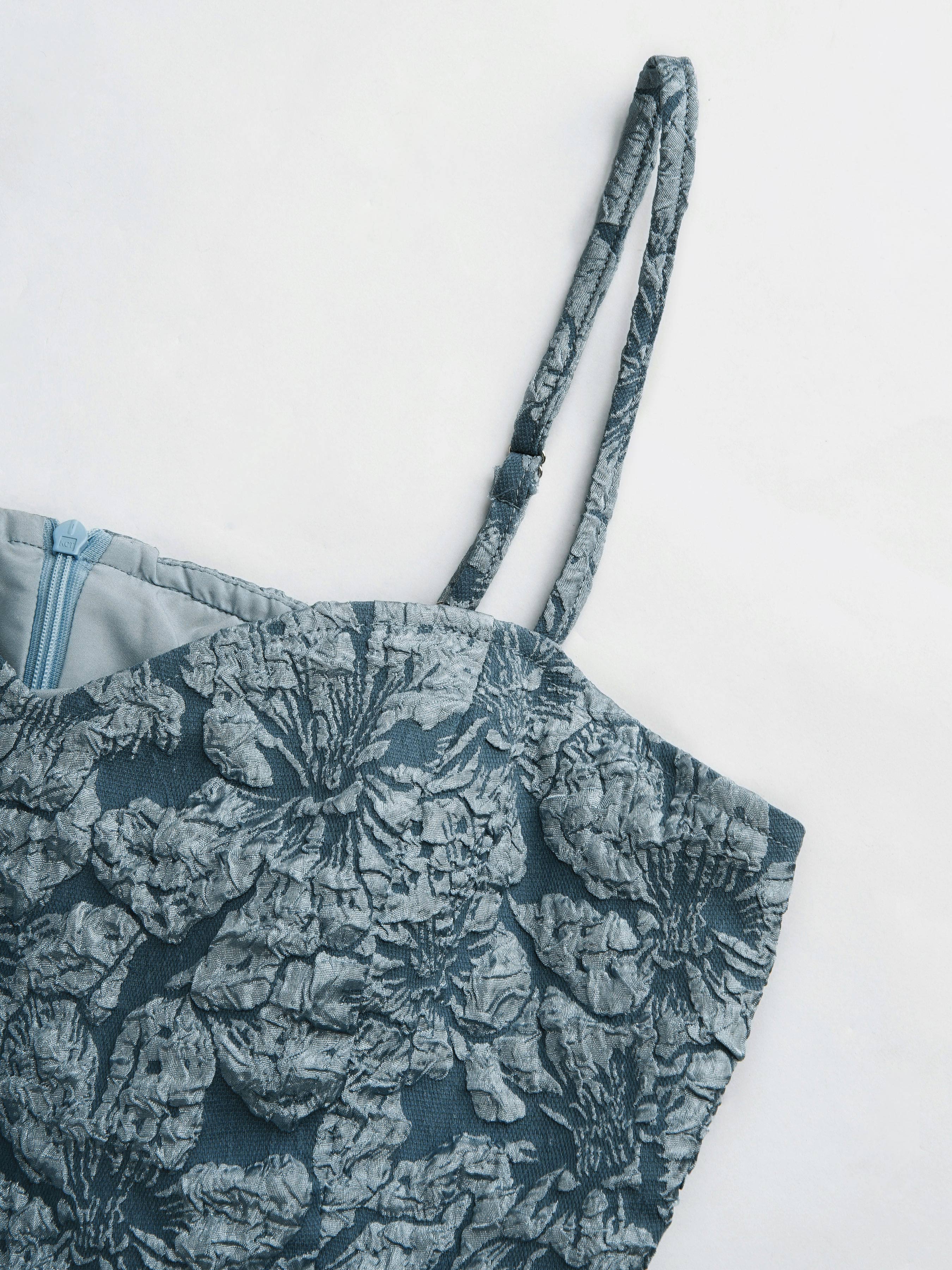 【新品未使用タグ付き】Classic Floral JacquardDress ALICE VICTORIAN FLORAL METALLIC JACQUARD | 27568 | Wholesale