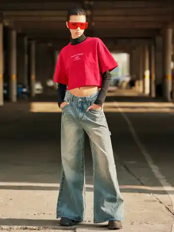 Mid Rise Wide Leg Jeans