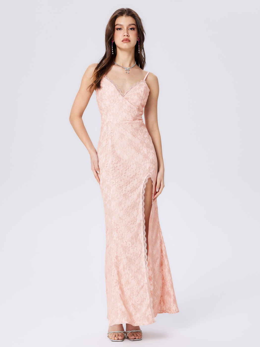 Geblümtes Maxikleid mit V-Ausschnitt und Schlitz