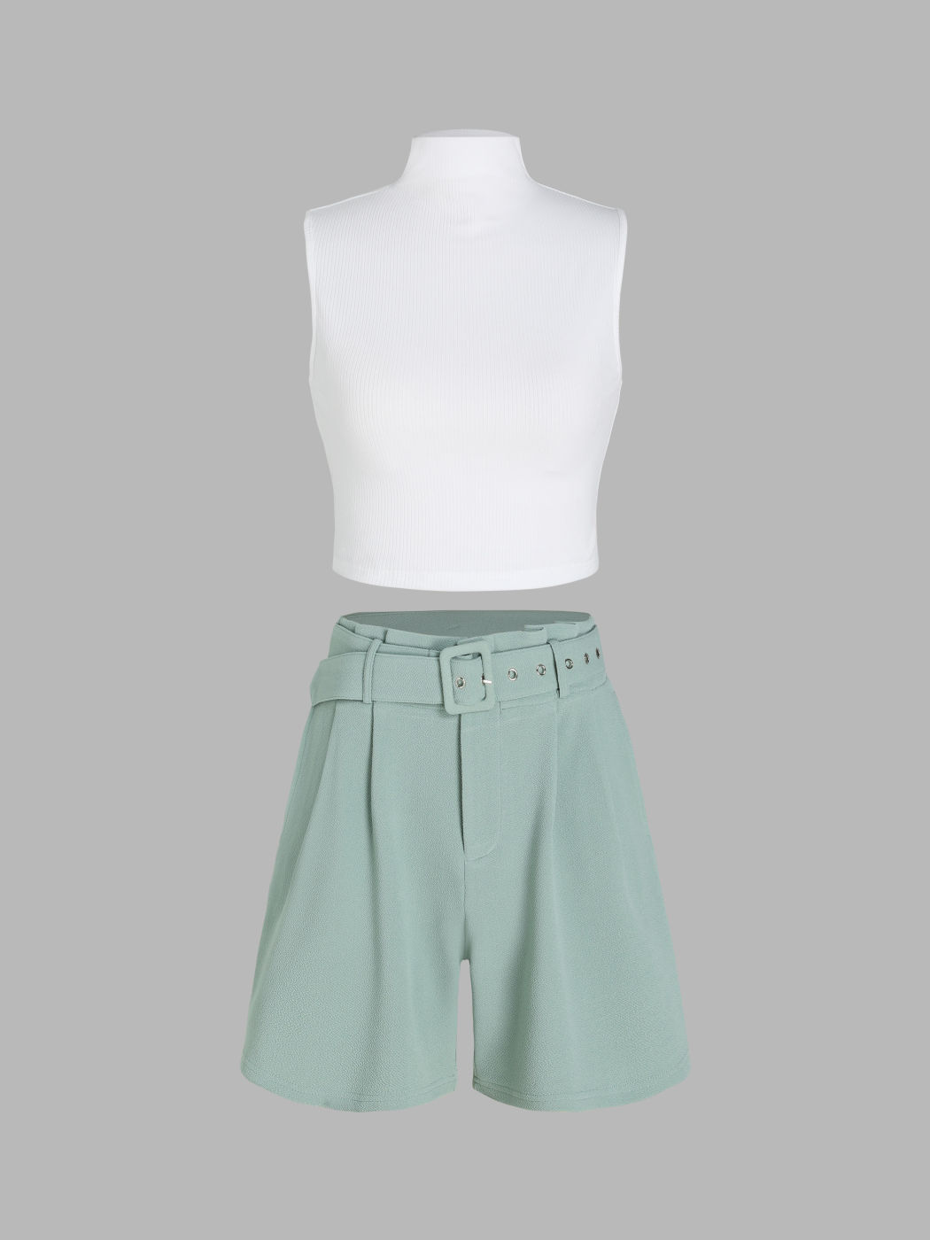 Conjunto de Top de Tirantes Clásico y Pantalón Corto Bermuda con Cinturón