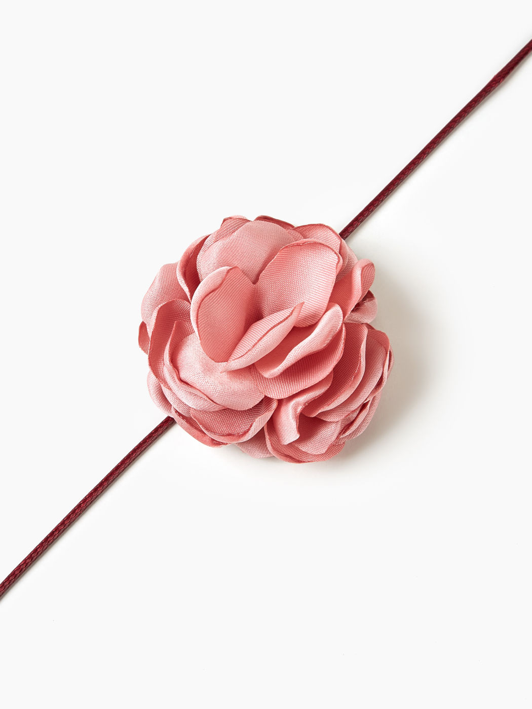 Halskette mit Rosen-Dekor