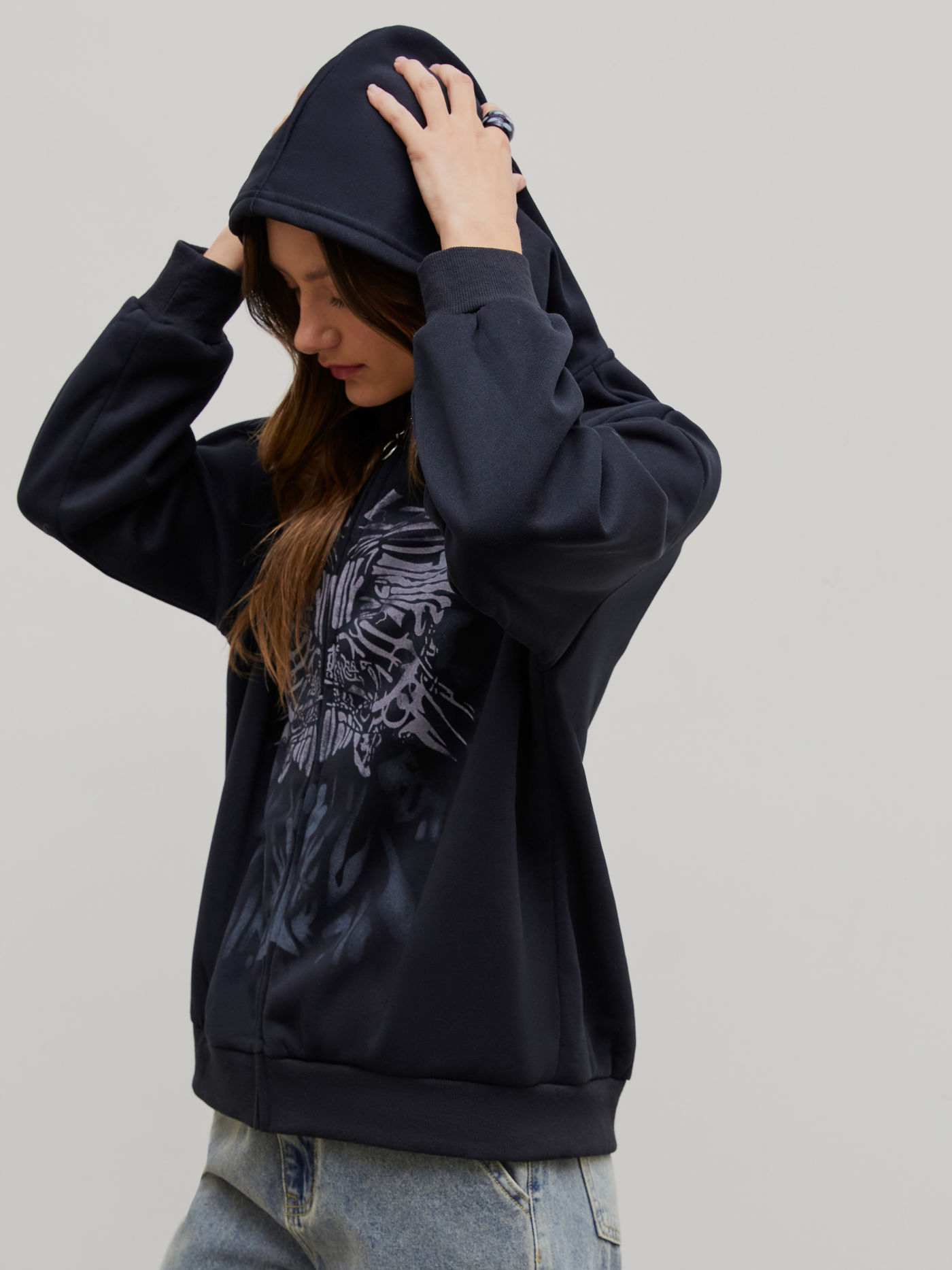 Sweat à capuche oversize avec fermeture éclair et motif graphique