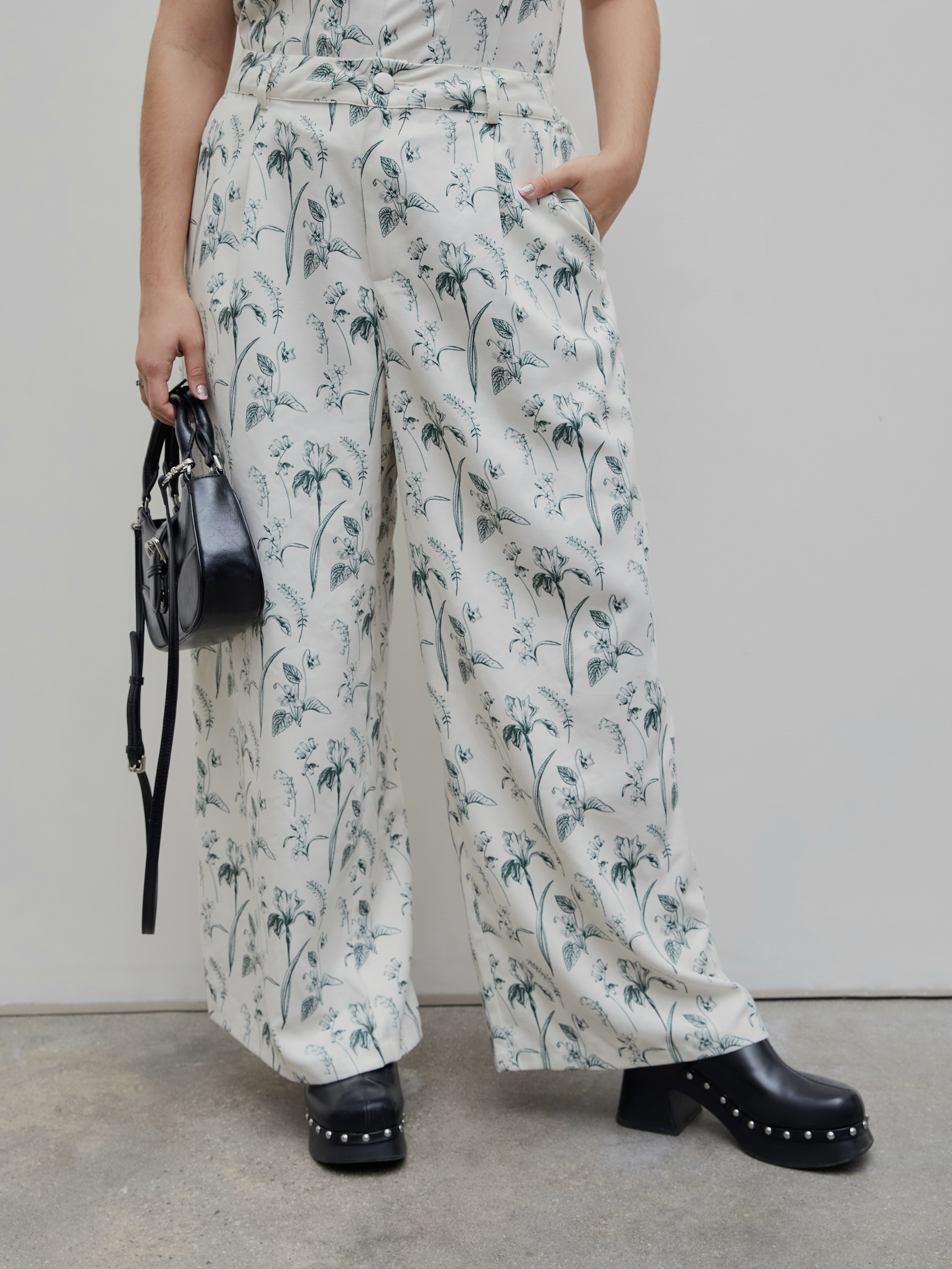 Blue Vanilla Black Floral Pleated Wide Leg Trousers | New Look