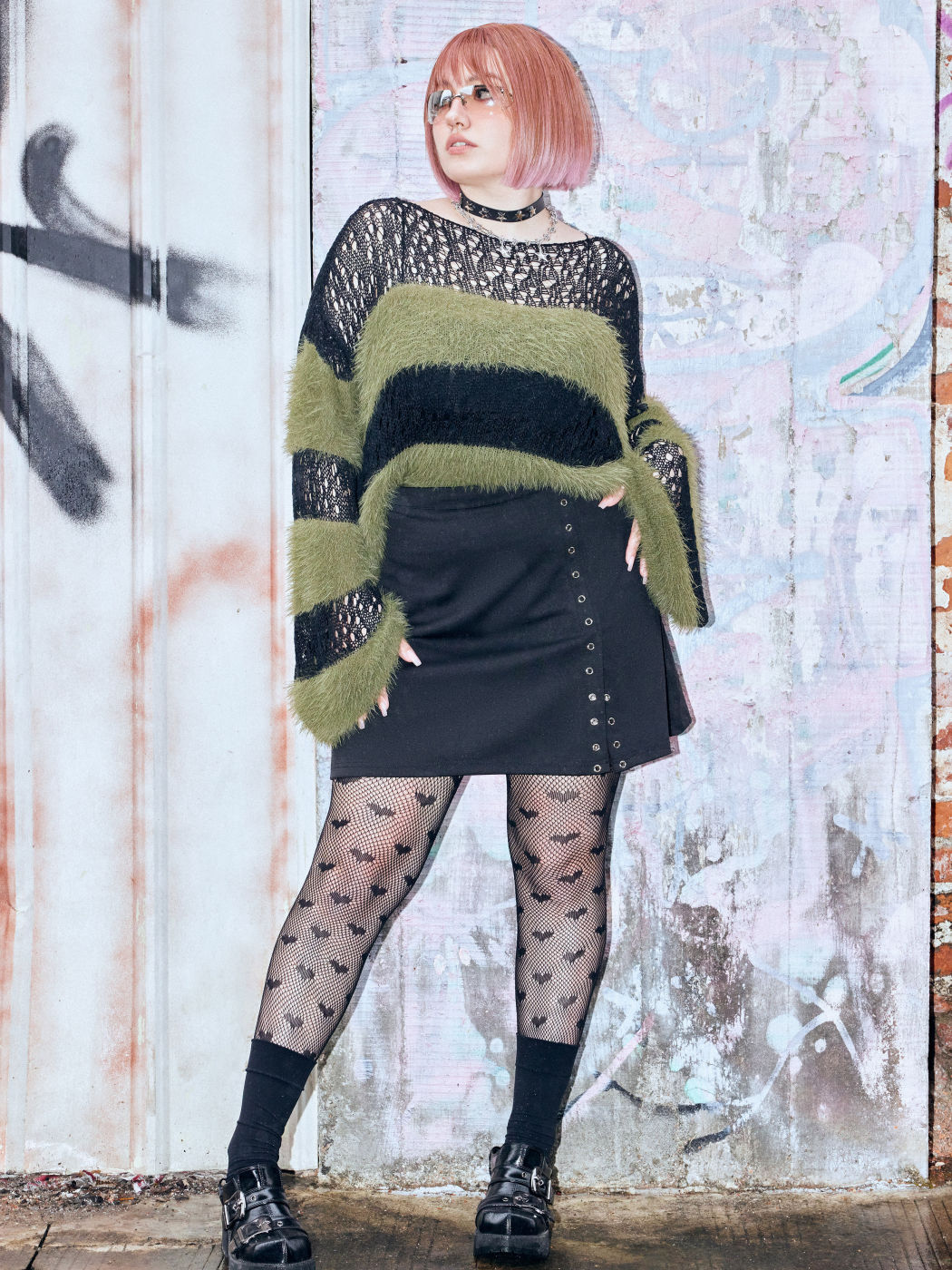 Stripe Distressed Fuzzy Bell Sleeve Strickoberteil Kurve & Plus