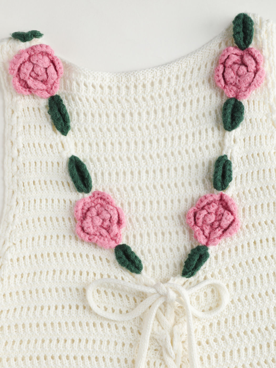 POL U-Neck Cropped Crochet Cami with Floral Embroidery Detail main image 1