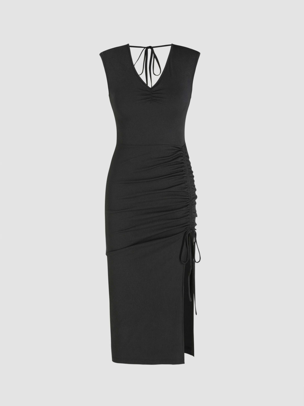 Gerafftes Midikleid mit Schlitz und Knoten