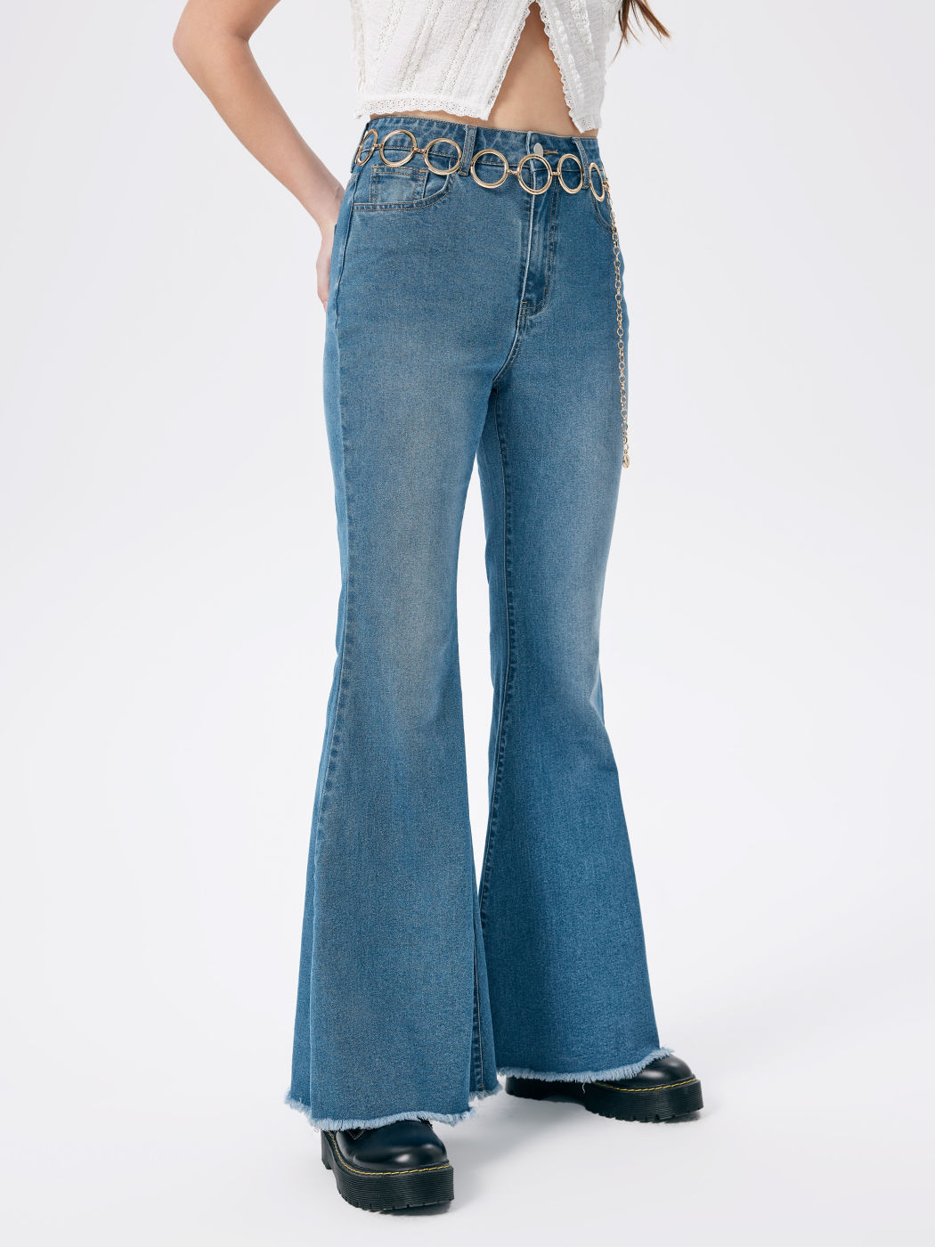 Denim Mid Rise Solid Belted Flared Jeans