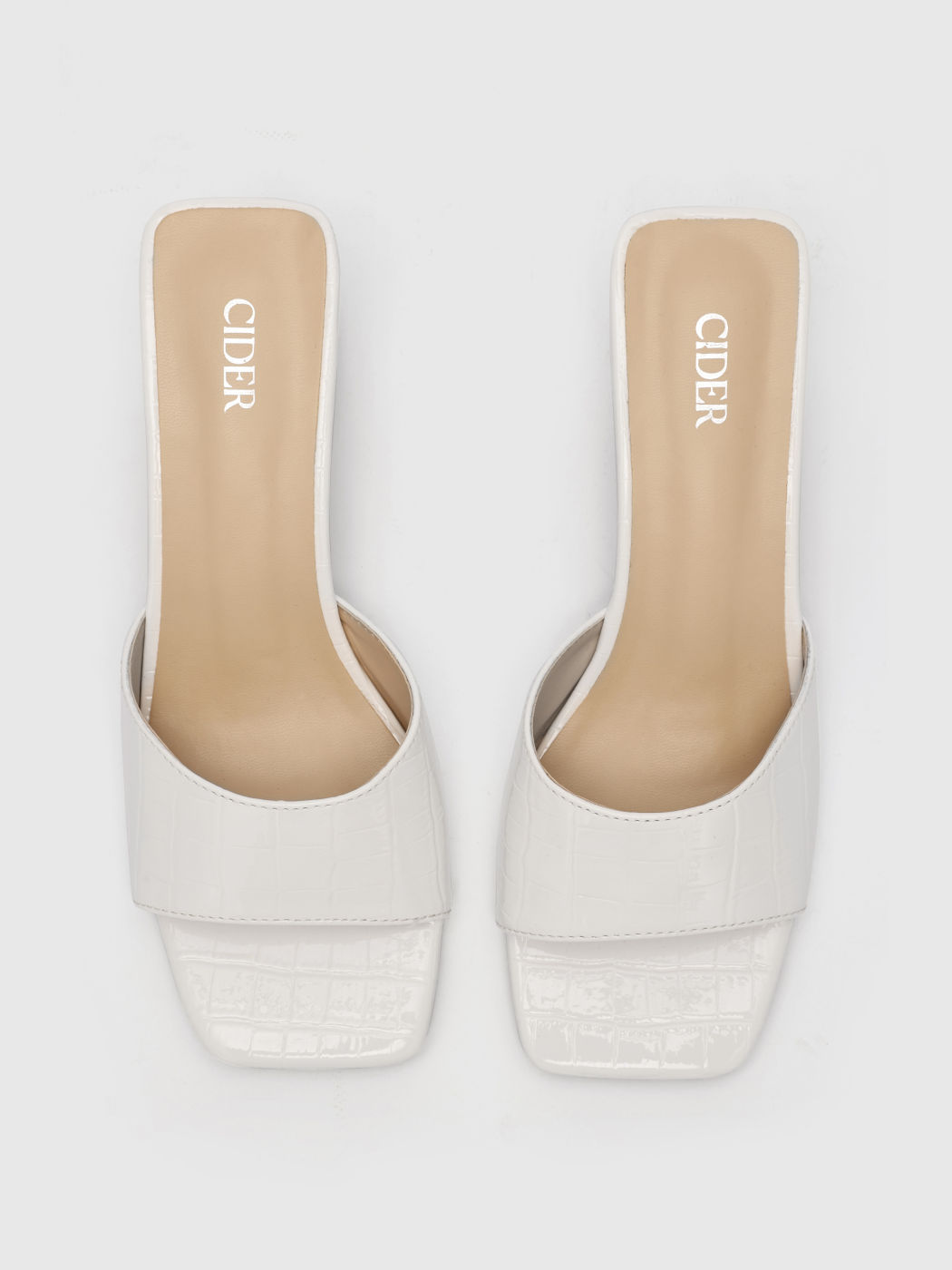 Solid PU-Sandalen mit offenen Zehen und klobigem Absatz