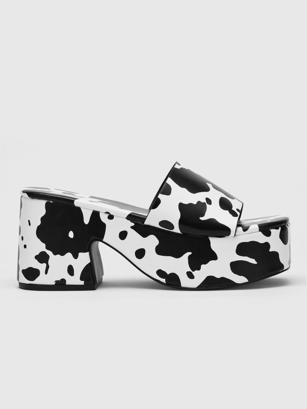 outwoods sandals cow print