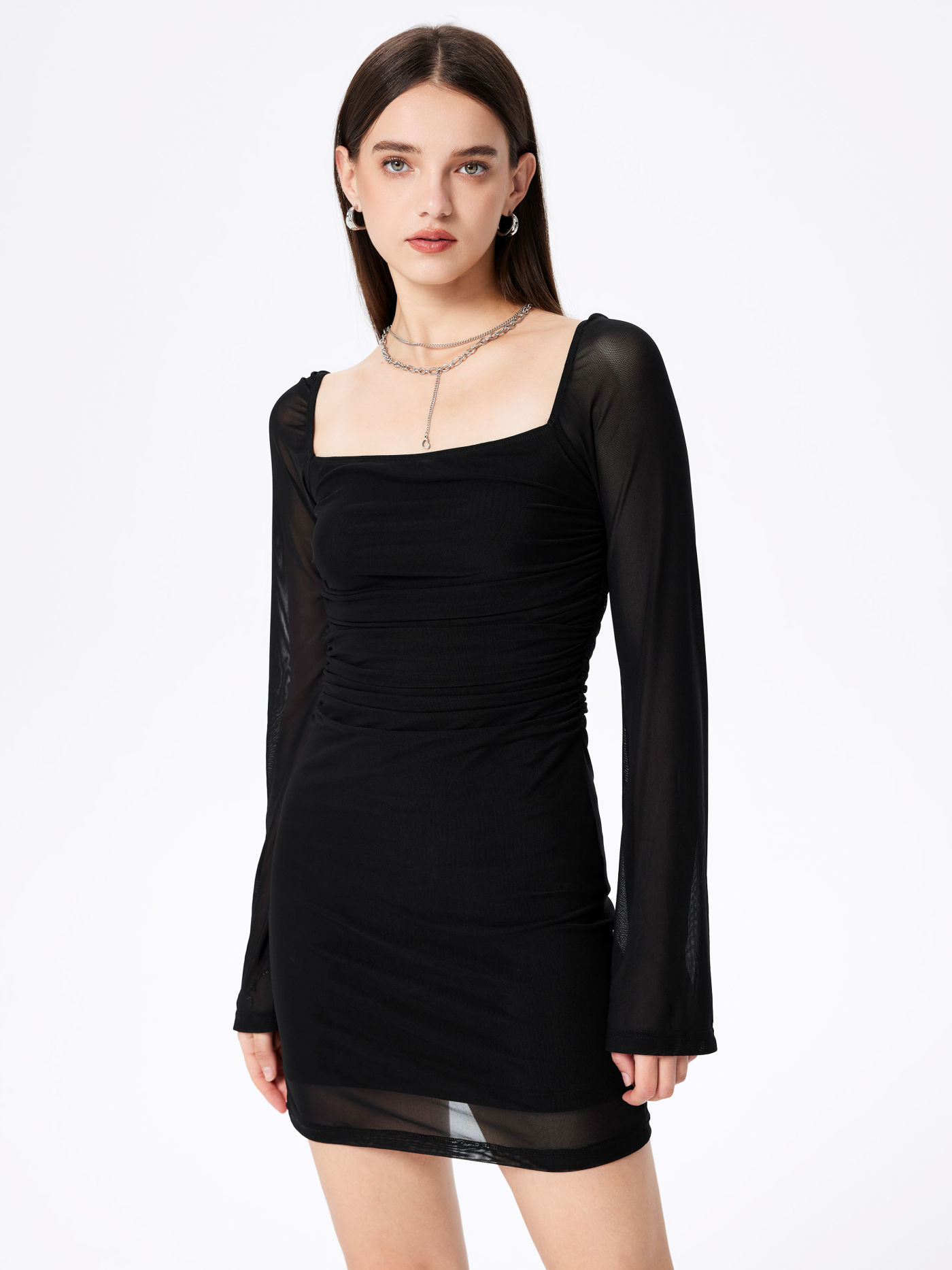 Robe mini transparente à col carré en maille unie