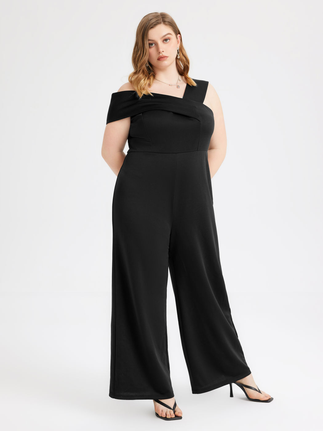 Solid Off-shoulder Asymmetrical Stitch Jumpsuit Curve & Plus
