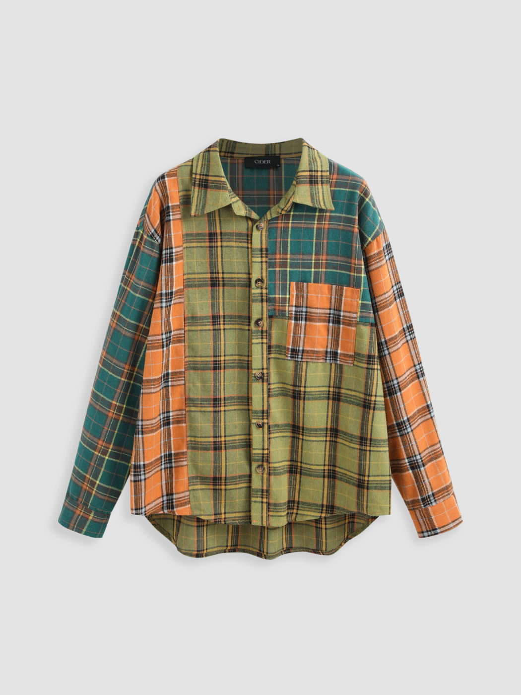  Kariertes Patchwork-Hemd mit Knöpfen