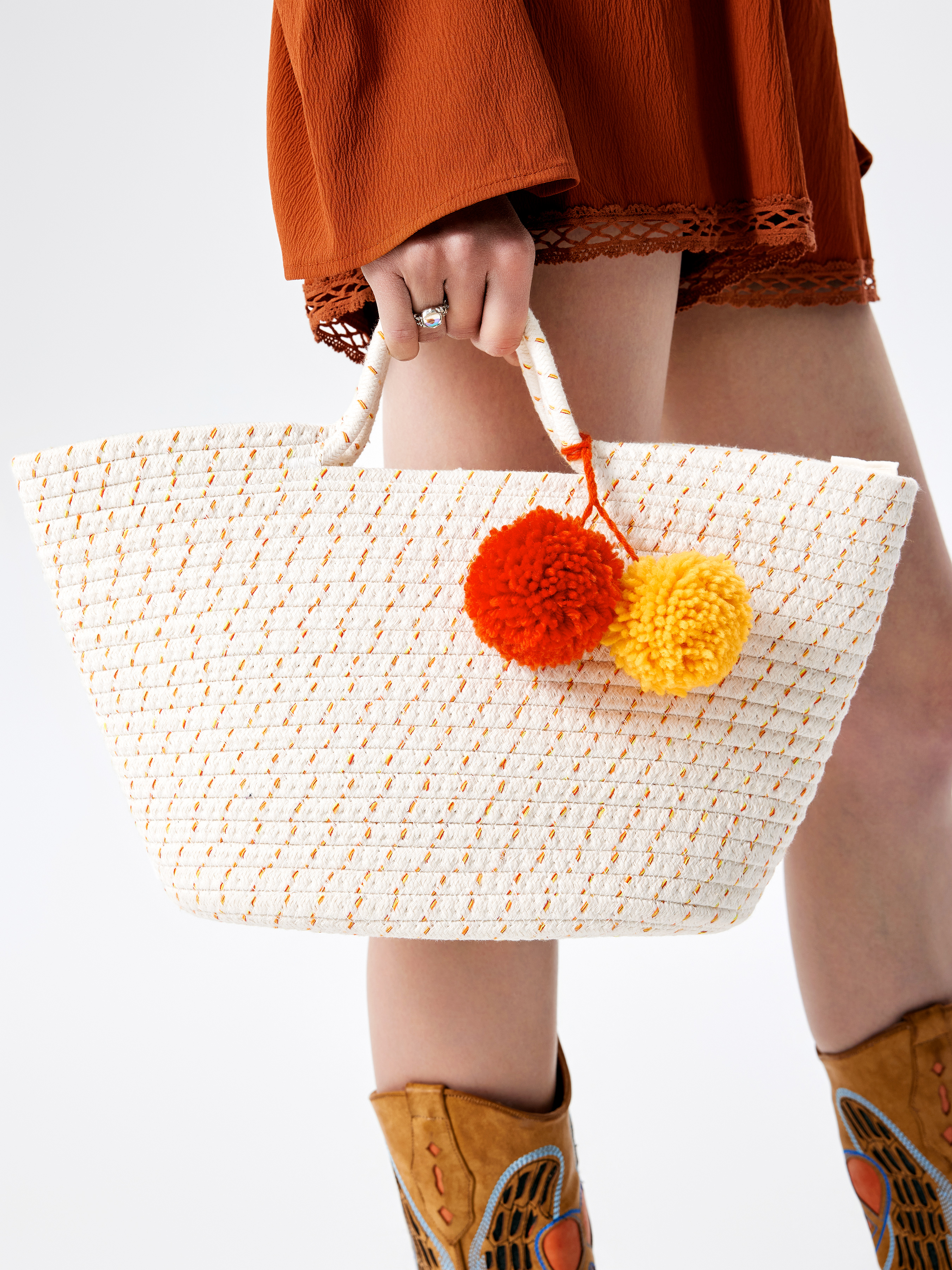 Pom pom cheap tote bag