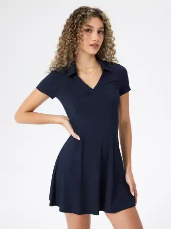 Kragen Rüschen Strickkleid