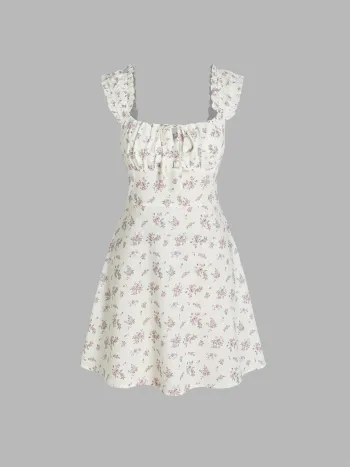  Geblümtes Minikleid mit quadratischem Ausschnitt und Ruchedung