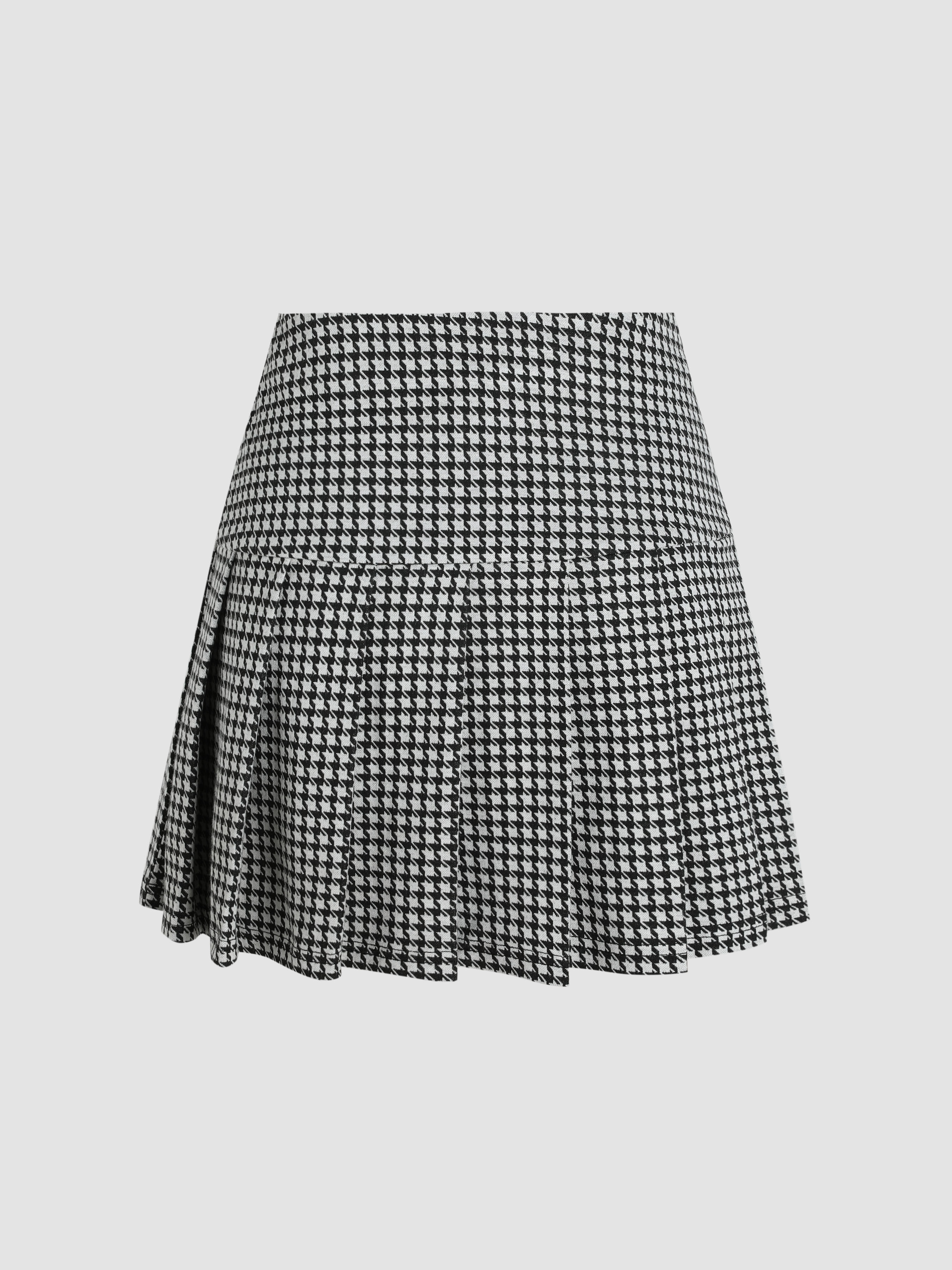 Knit Fabric Houndstooth Crop Tank Top & Pleated Mini Skirt