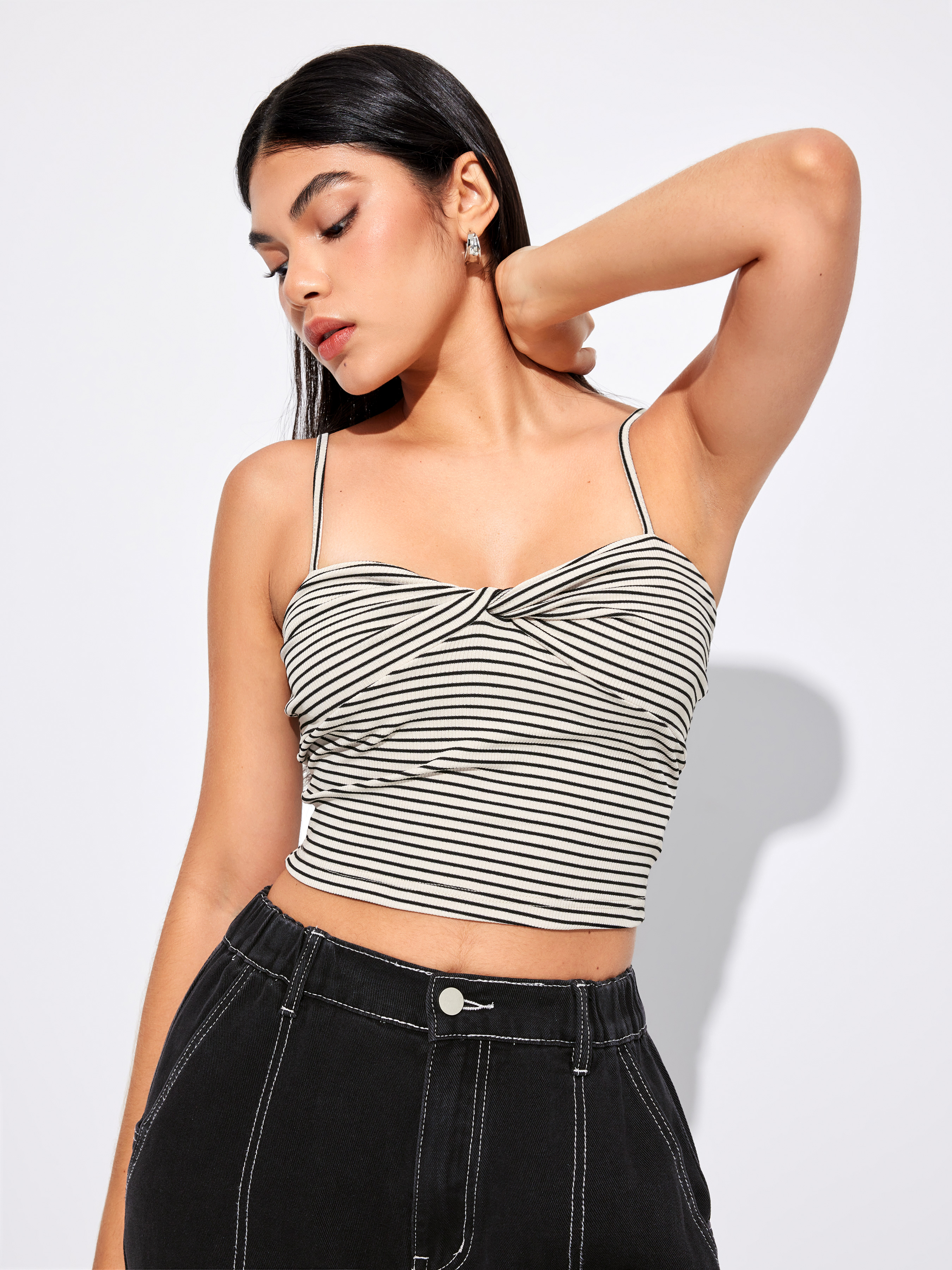 1679371558000-6DEdH7.jpg