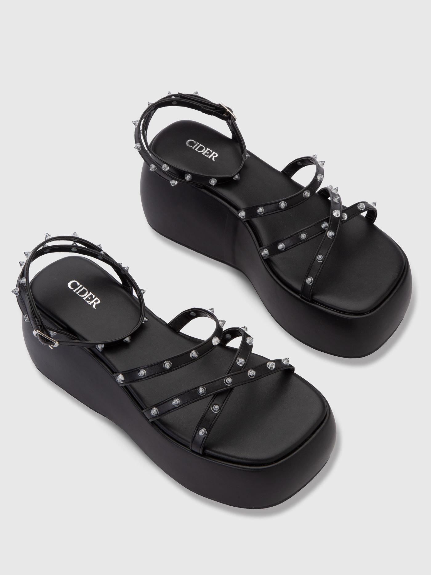 Sandales à brides multiples et strass en croix