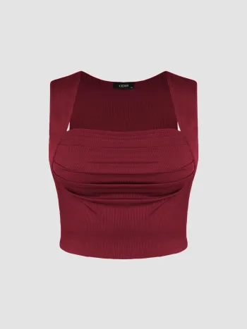 Top corto  con scollo quadrato e ruches Curvy