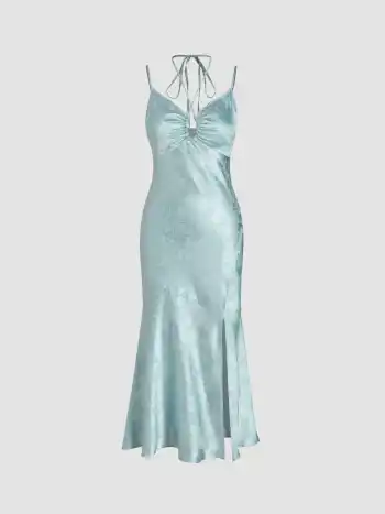 Geblümtes Satin-Maxikleid mit Rüschen und Schlitz