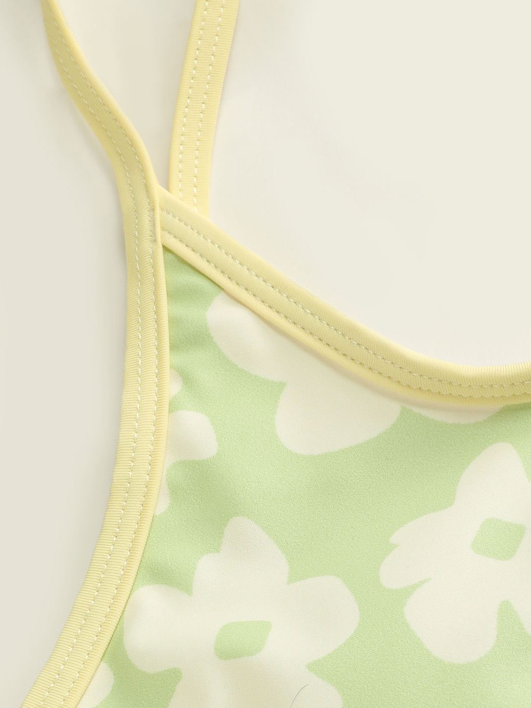Binding Trim Floral Shaping Bikini Swimsuit