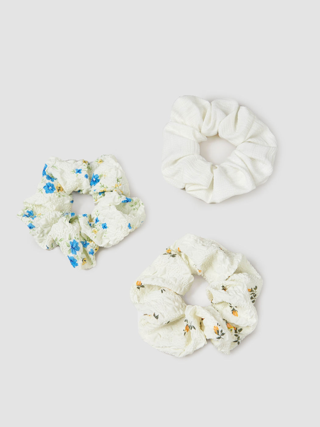 3pcs Texture Floral Scrunchie