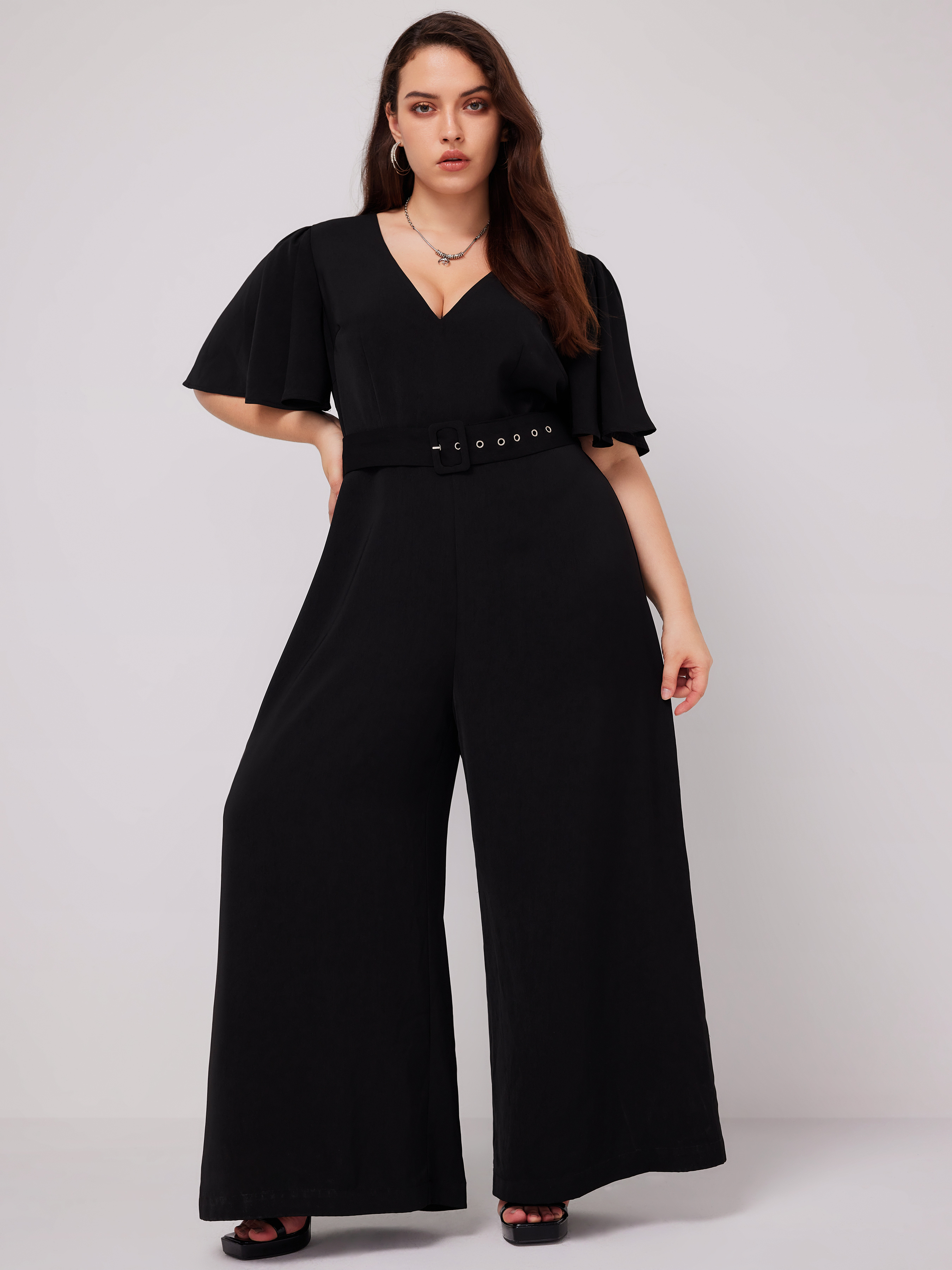 Woven V-neck Wide Leg Jumpsuit With Belt Curve & Plus For