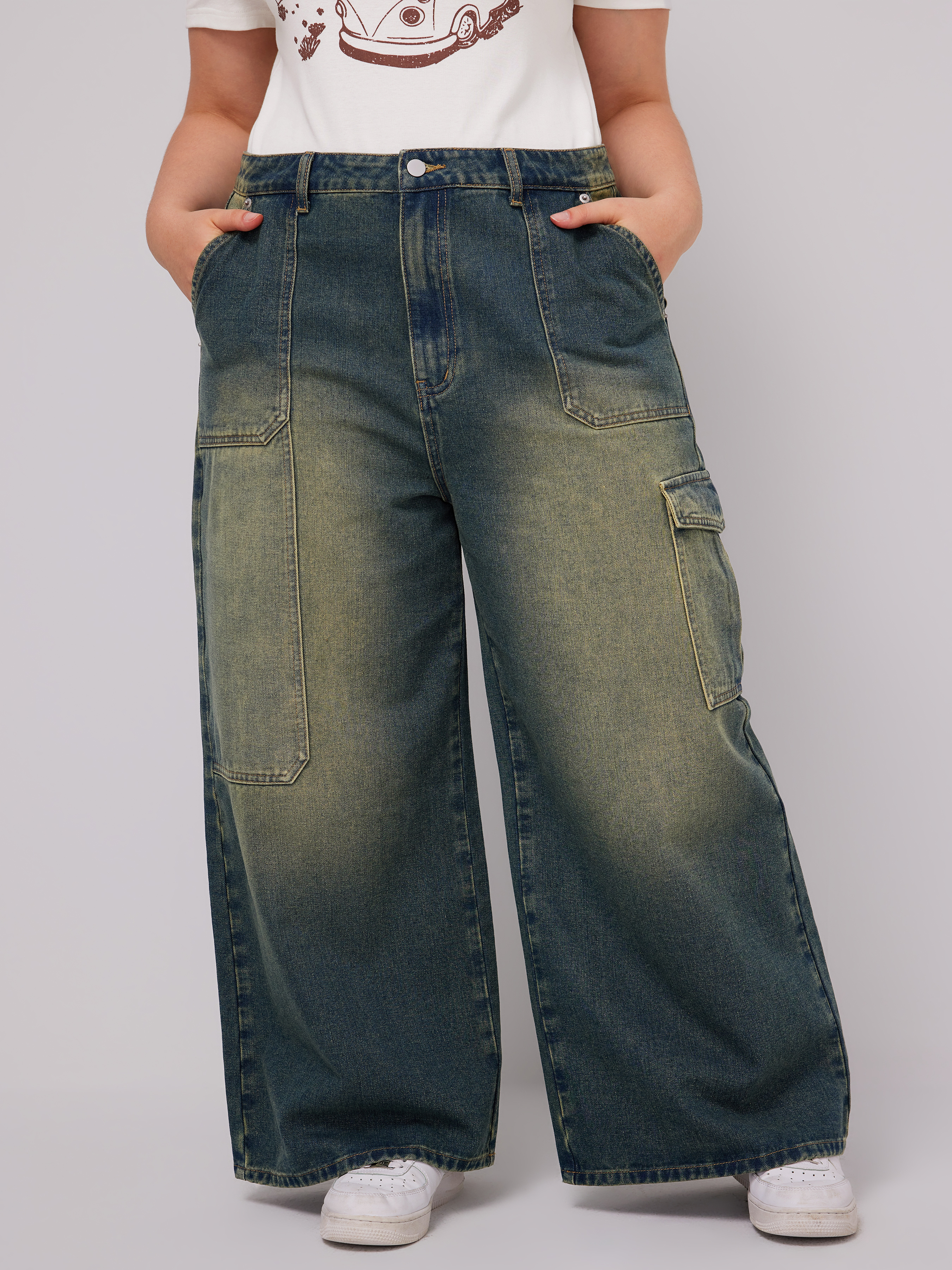 Curve & Plus Denim Pocket Washed Jeans