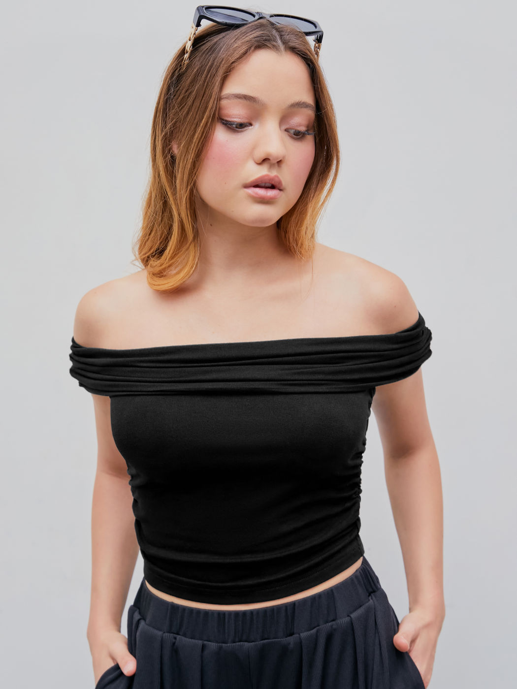 Off-shoulder Short Sleeve Crop Tee