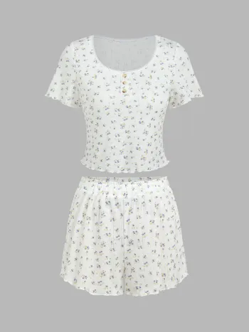 Blumiges Knopf-T-Shirt & Hochbund-Short-Pyjamaset