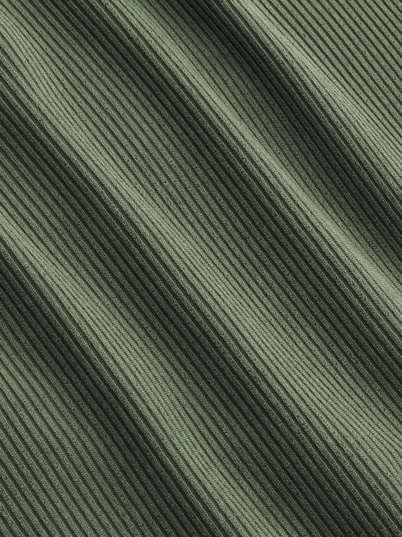 Abito lungo in maglia con scollo all'americana
