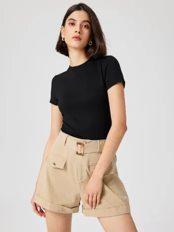 Round Neckline Knit Short Sleeve Top