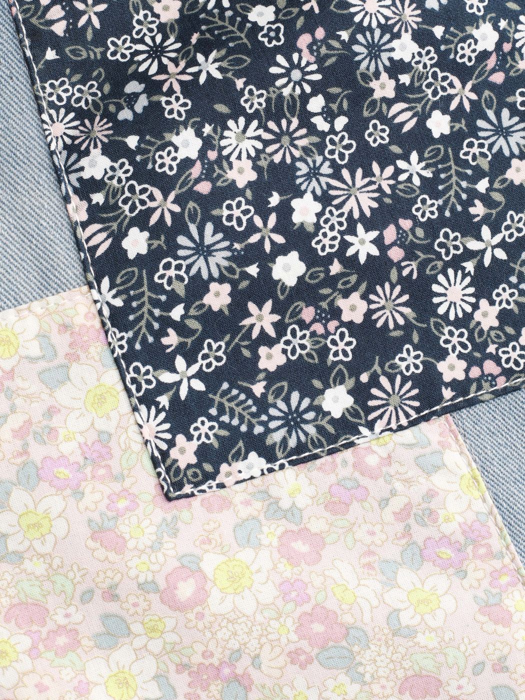 Denim Floral Patchy Ripped Jeans Kurve & Plus