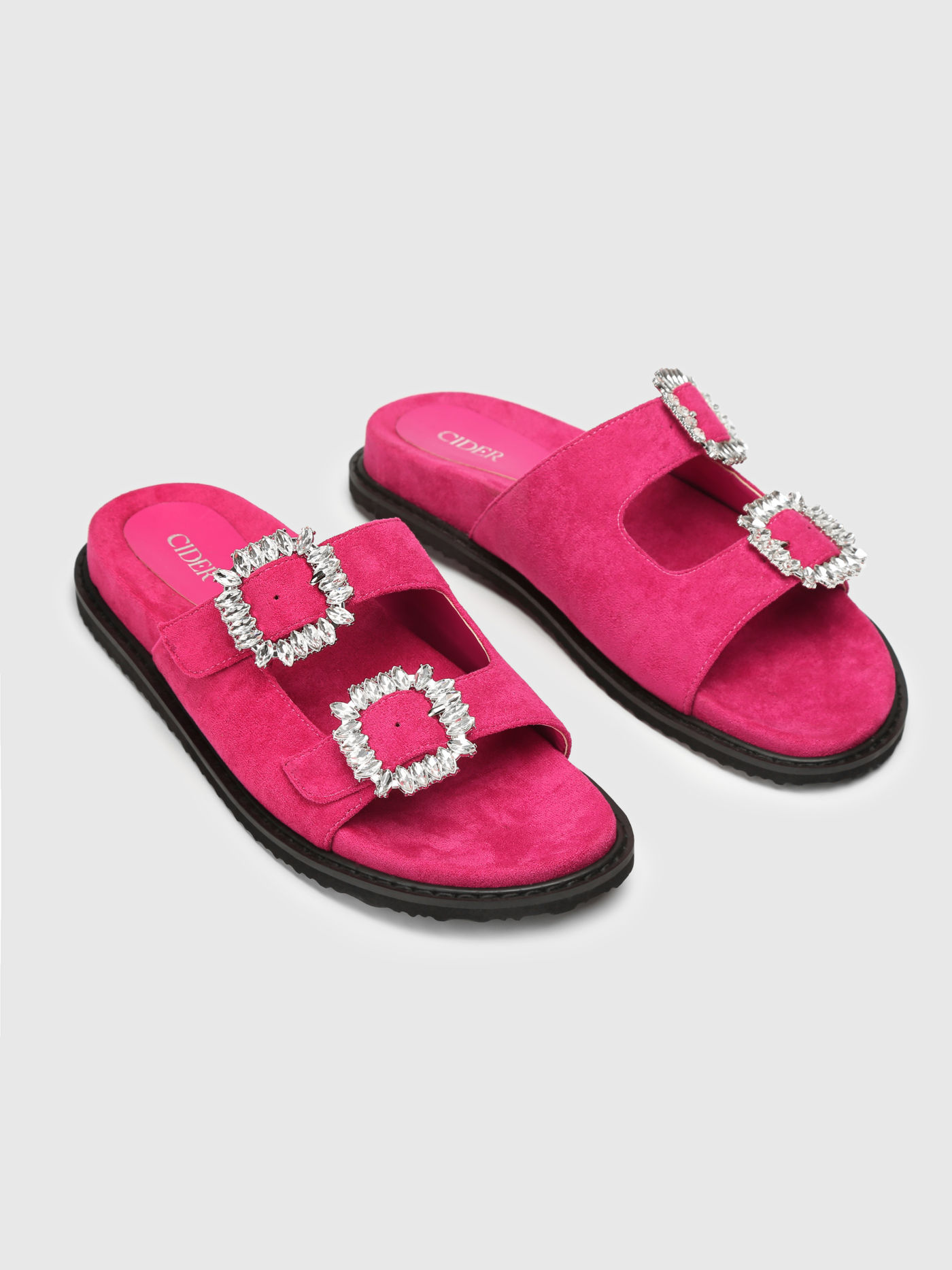 Chaussons à double bride décorés de strass