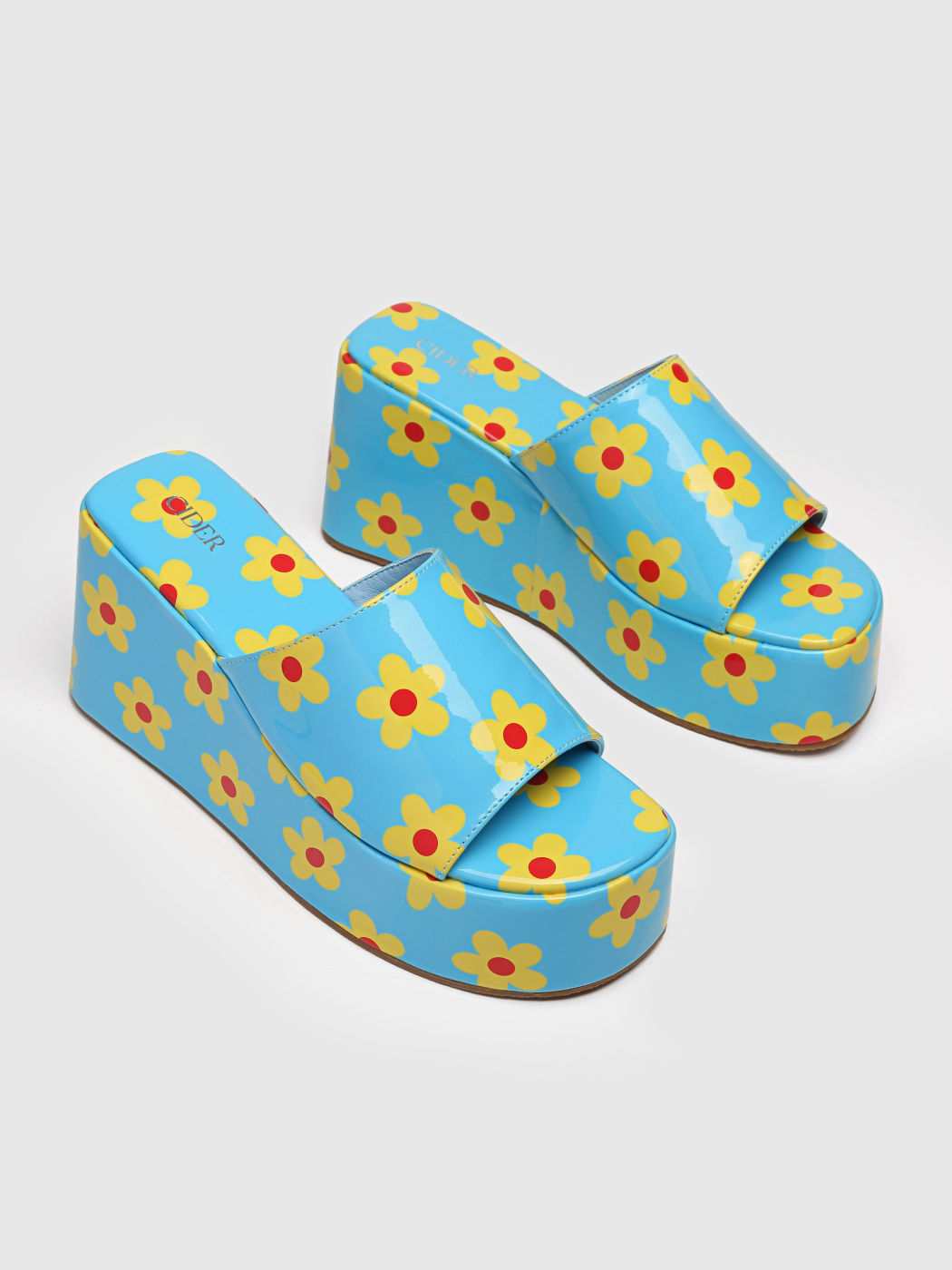  Sandalias Florales de Plataforma con Banda Única