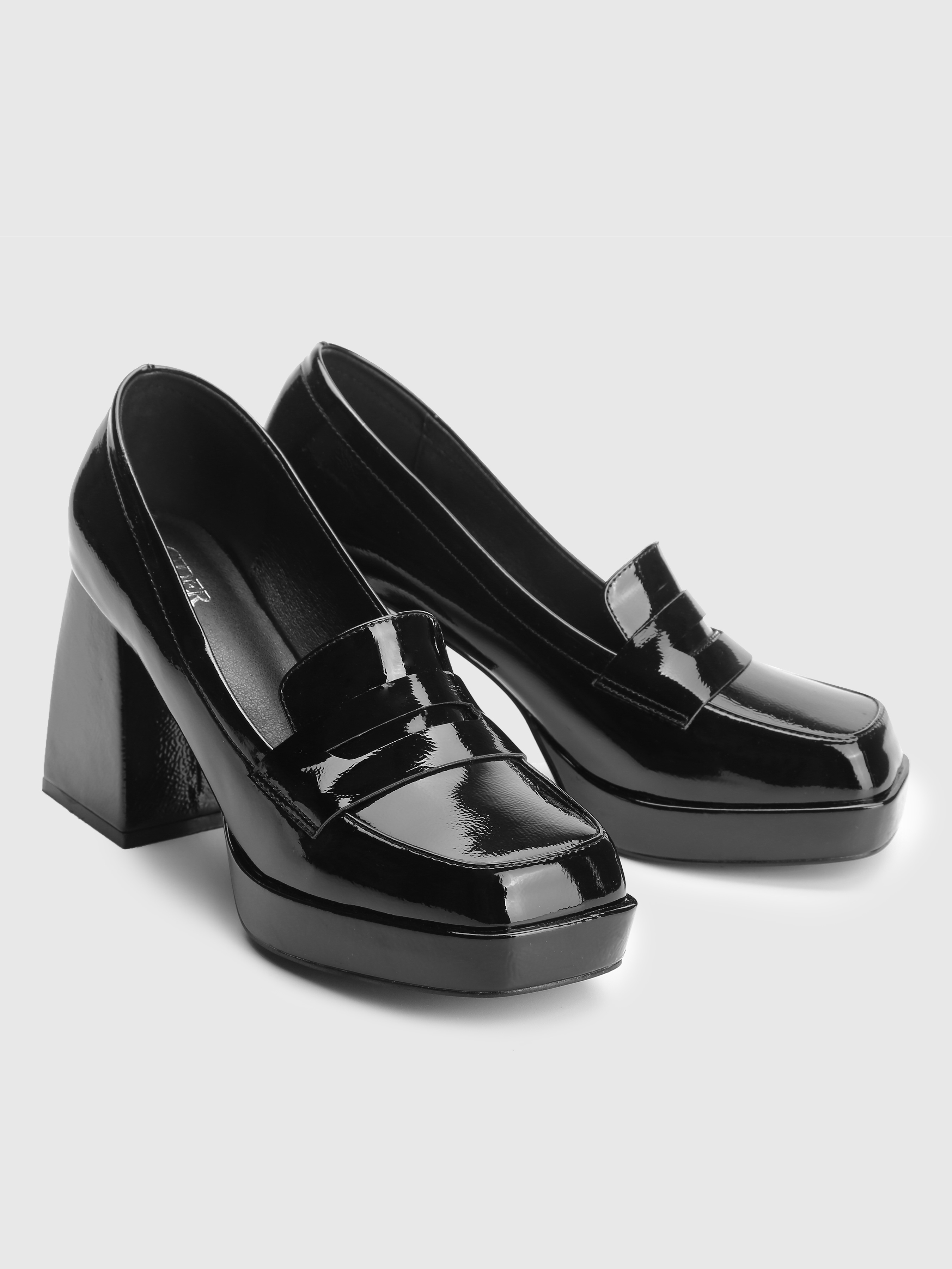 Chunky Heeled Loafers For Date Music Festival Live House