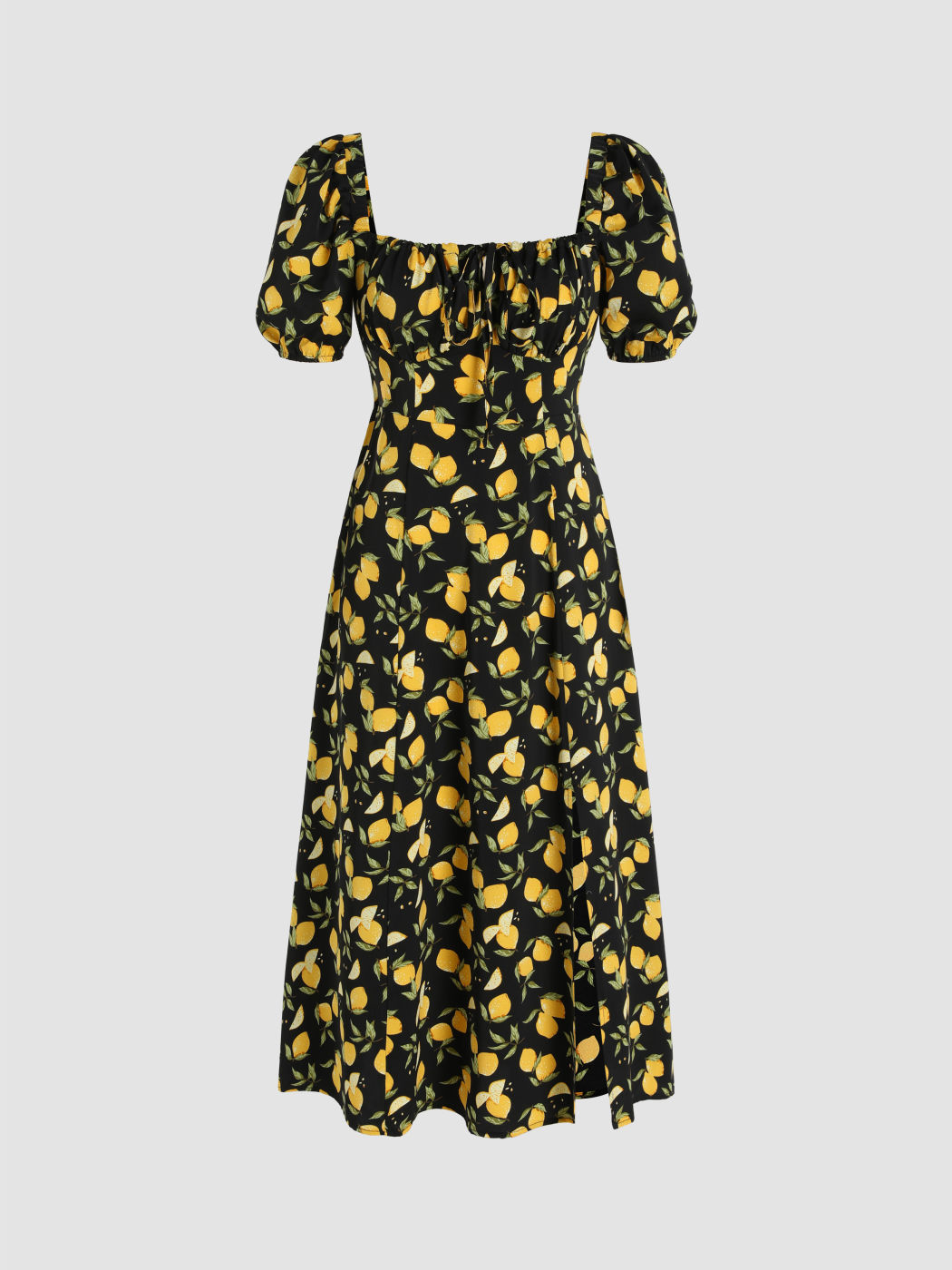 Gerafftes, geknotetes Midikleid mit Zitronenschlitz