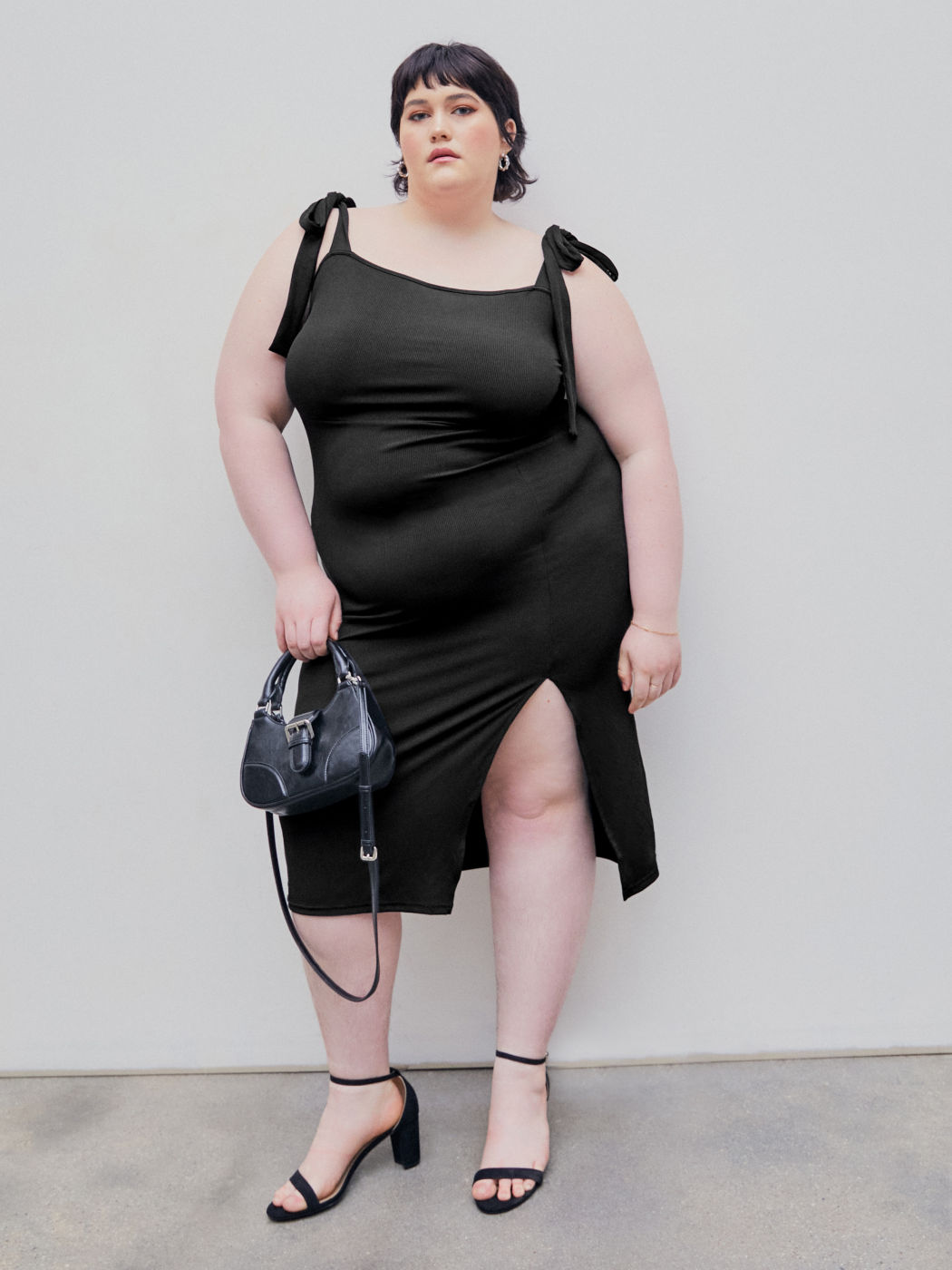 Abito longuette a sirena annodato con spacco