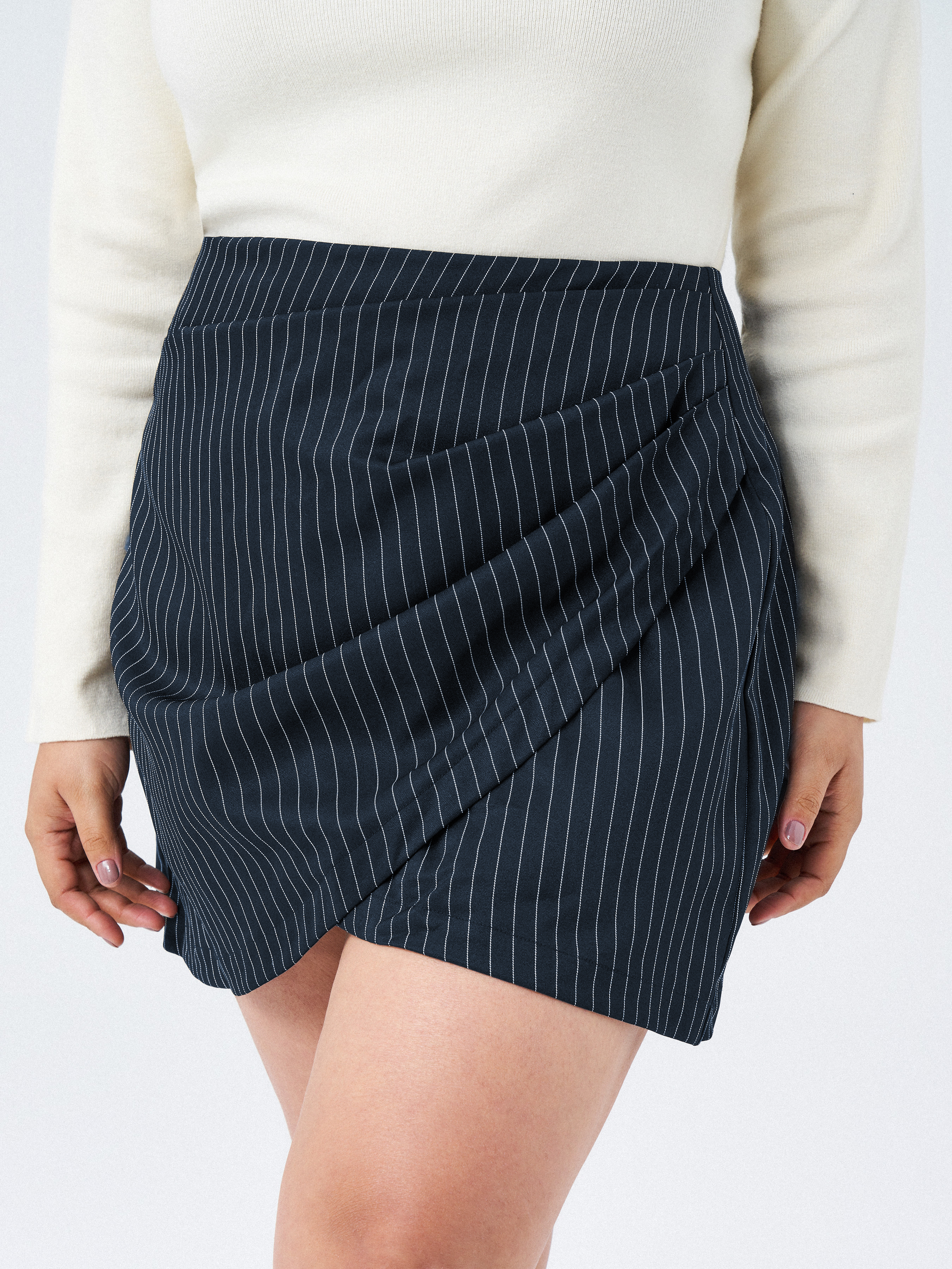 Zip on sale ruched skirt