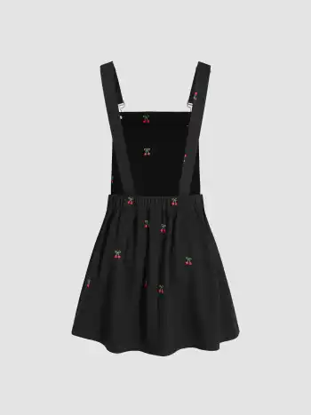 Kirschstickerei Schnallen-Taschen-Minikleid
