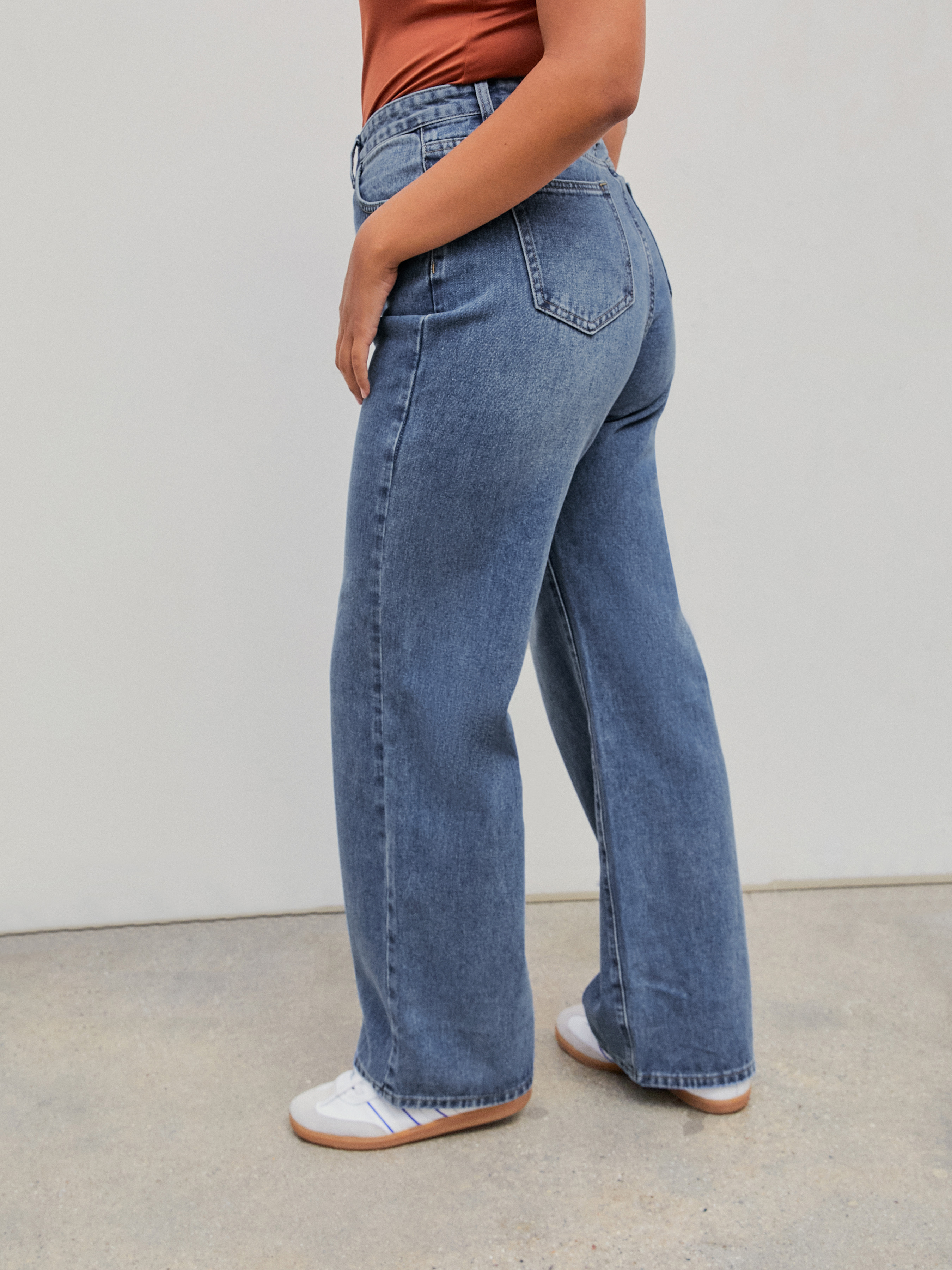 Western Outfits Straight Leg Jeans City Chic Basic & Thermal