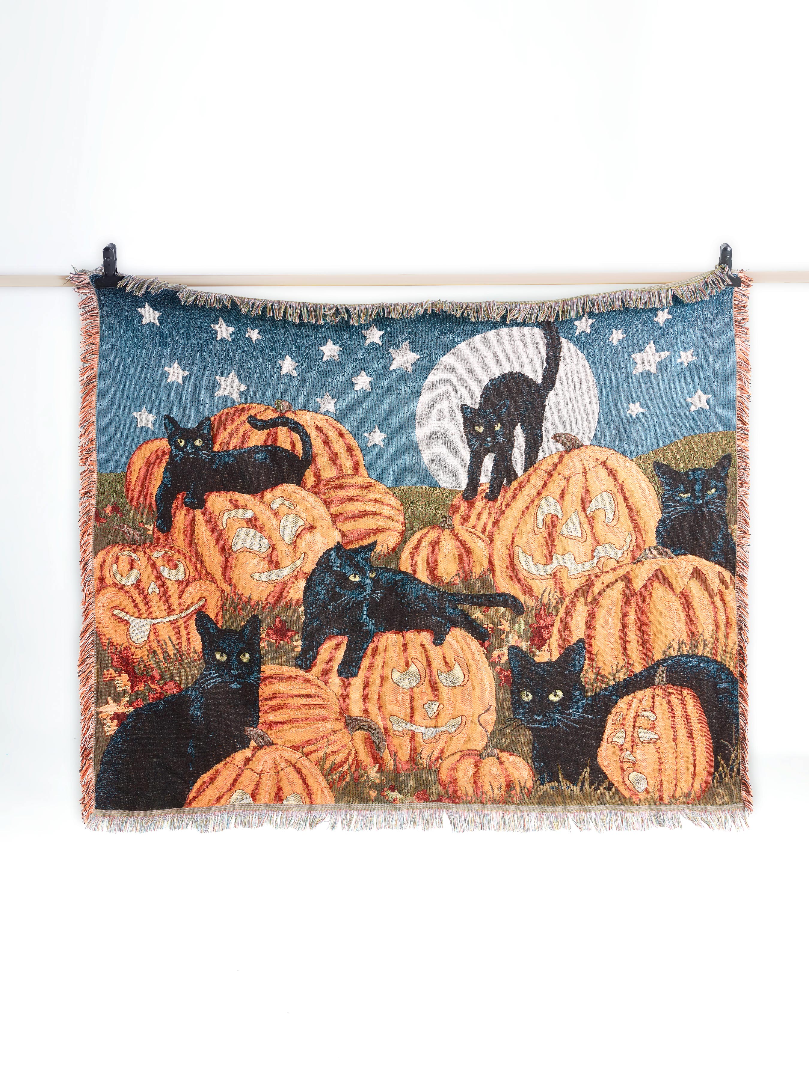 Halloween discount cat blanket